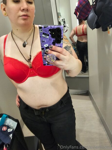 Eviemoons sexy star images