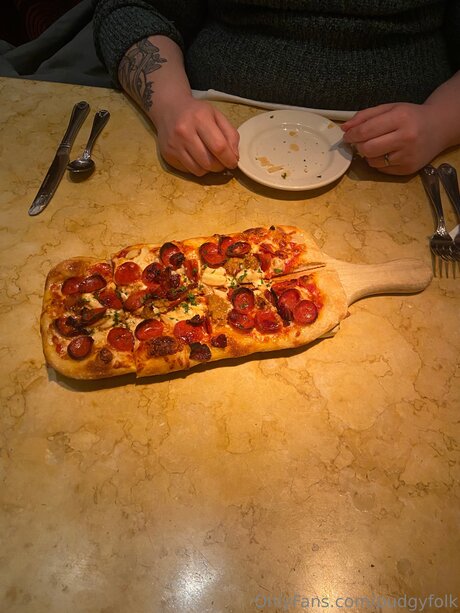 Pudgyfolk naked pornstar image