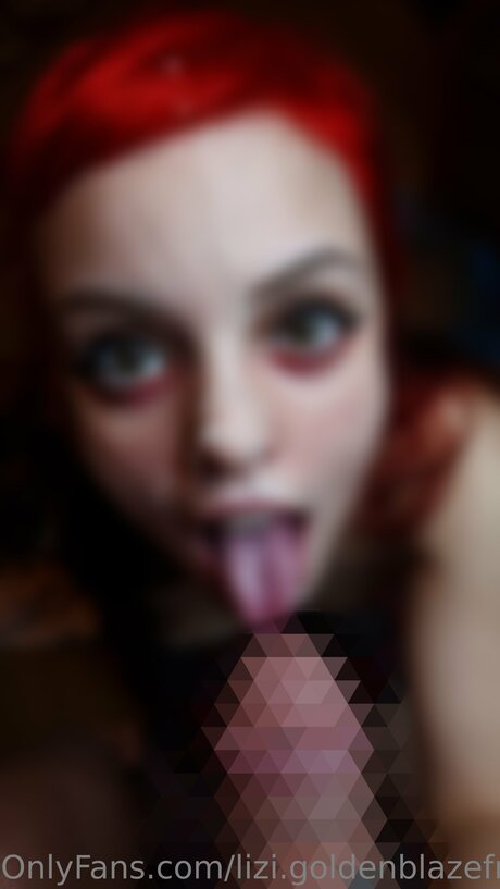 Lizi Goldenblazefree high quality pornstar image