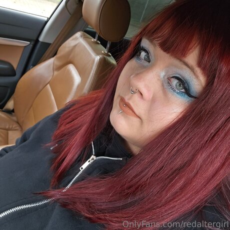 Redaltergirl top actress img