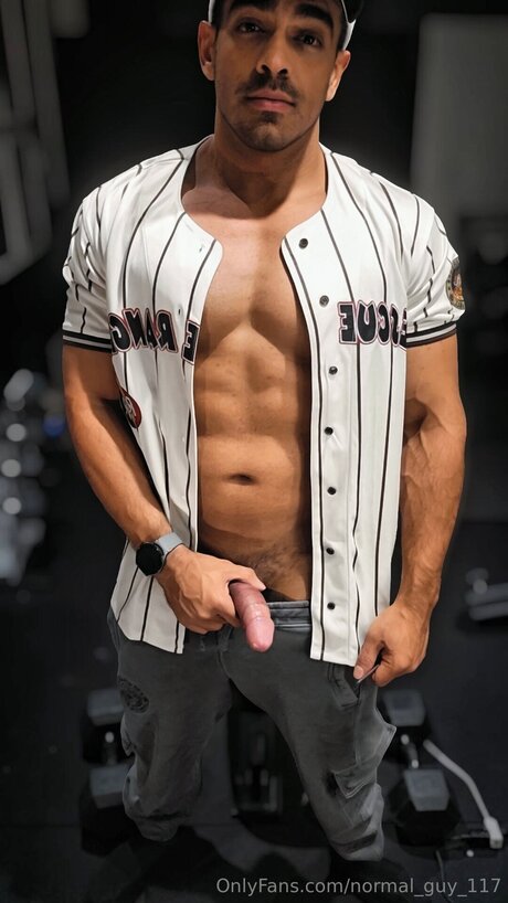 Normal Guy 117 model hd picture