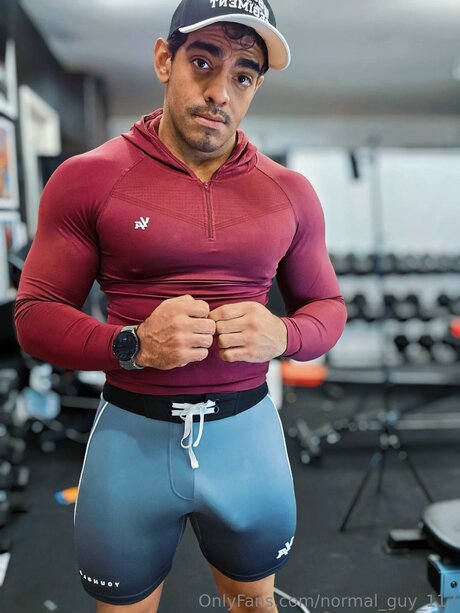 Normal Guy 117 model naked photos