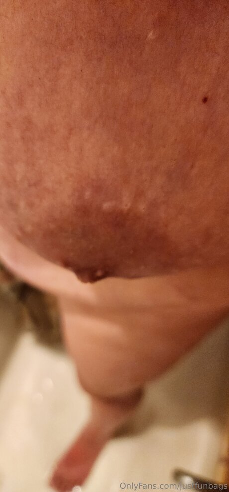 Justfunbags naked actress pictures