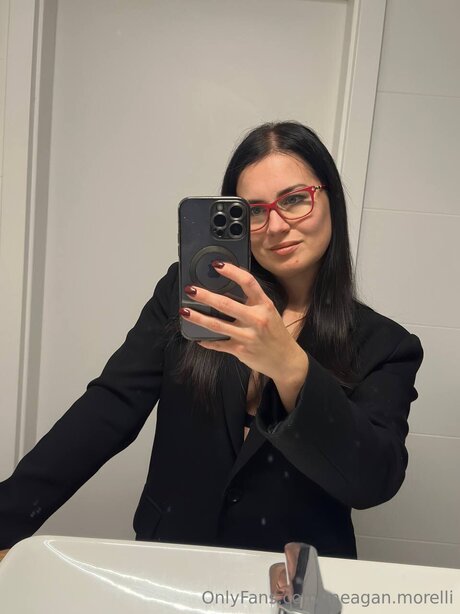 Meganscrazyworld star top photos