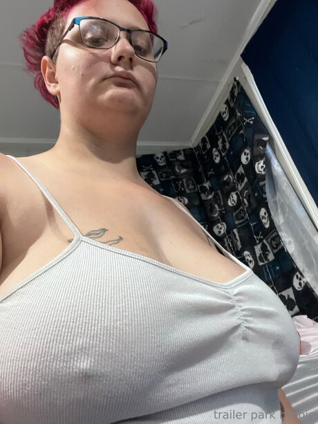 Trailerparkbarbiefree sexy actress picture