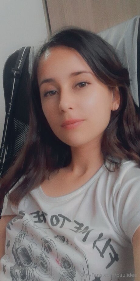 Paulidee sex model photos