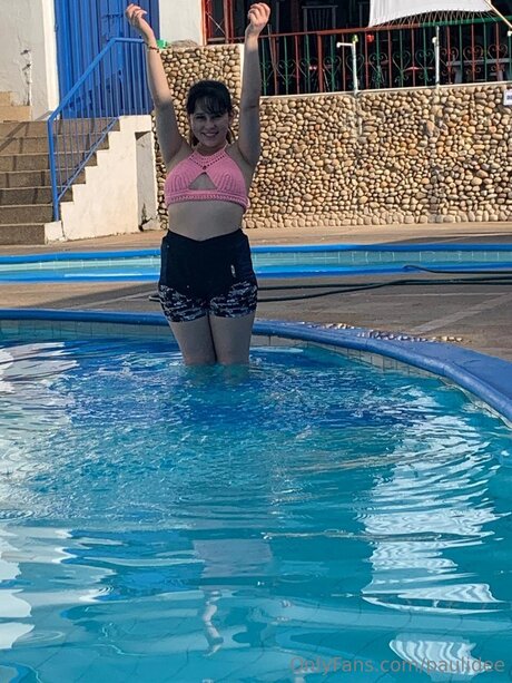 Paulidee actress pics