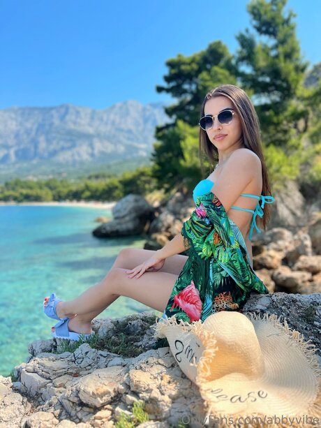 Abbyvibe erotic pornstar pics