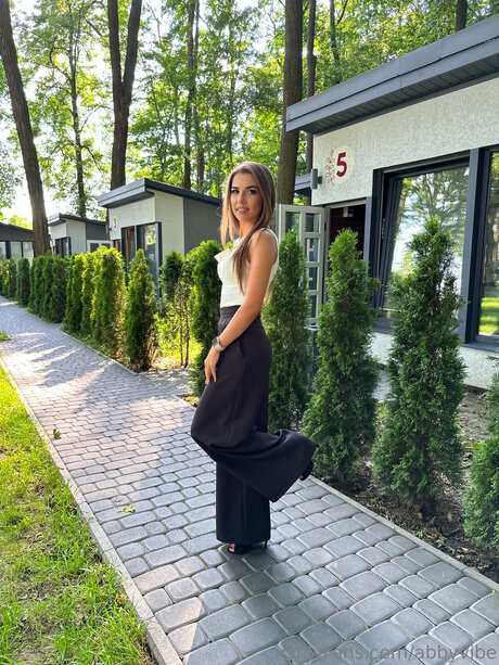 Abbyvibe star high quality pic