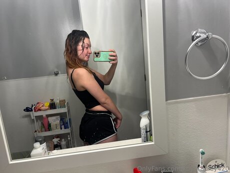 Kaybradley420 pornographic star archive