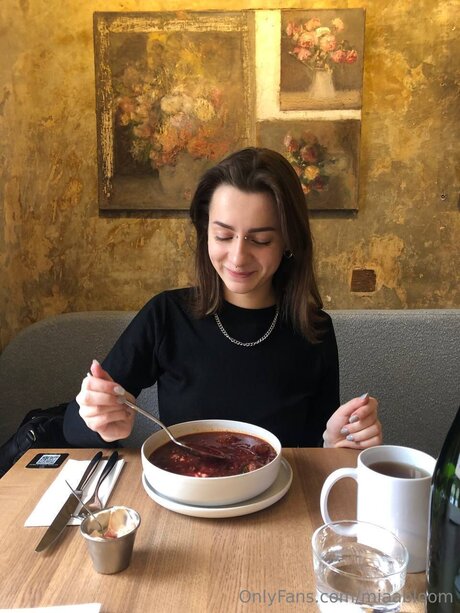 Miaabloom naked star galleries