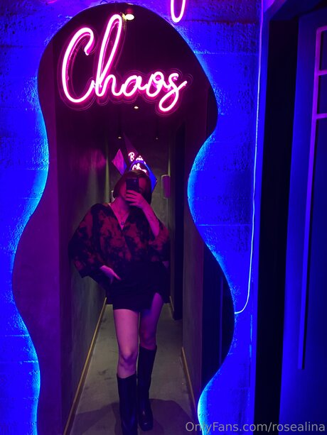 Rosealina hot star gallery