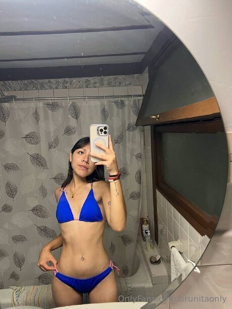 Brunitaonly model sexy photos