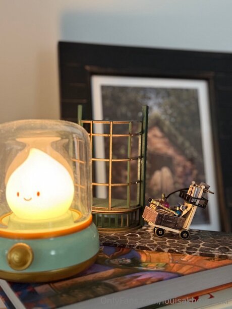 Louisakhovanski xxx pornstar galleries