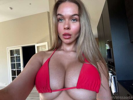 Alissaada star hd photos