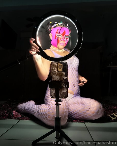 Hadeshahastari pornstar nude photos