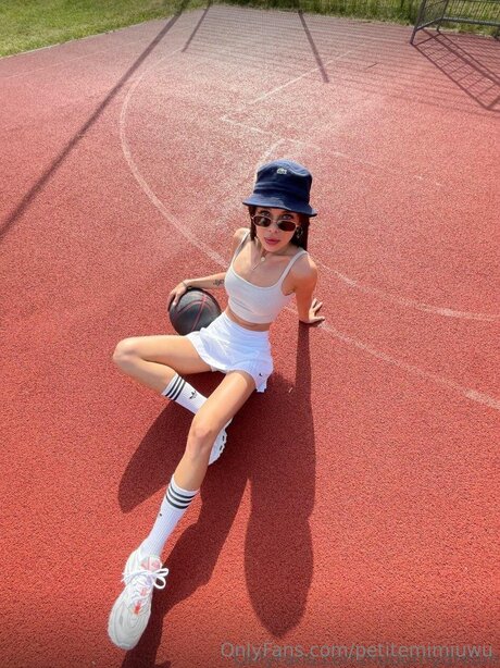 Petitemimiuwu model exclusive galleries