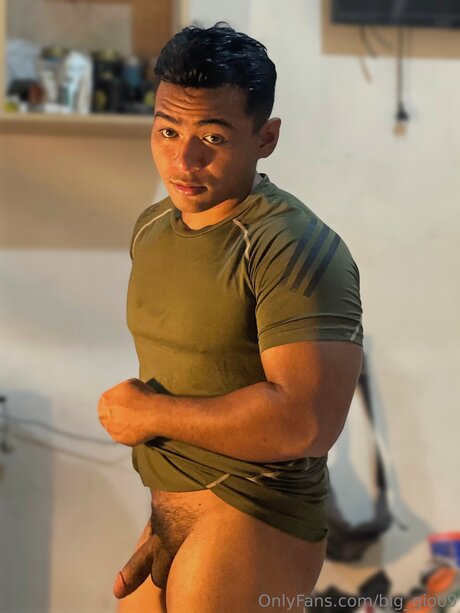 Big Gio09 model nice picture