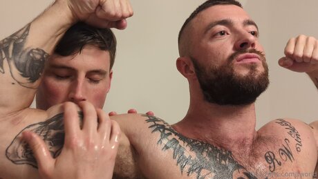 Tworld hot actress img