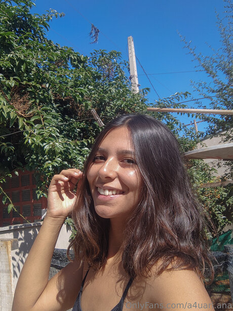 A4uari Ana model pretty archive