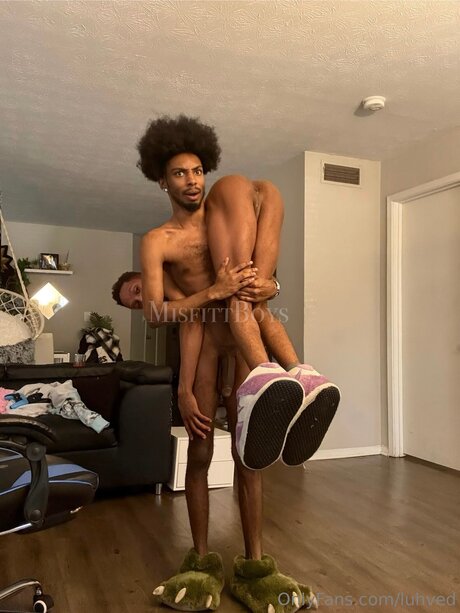 Luhved star nudes pics