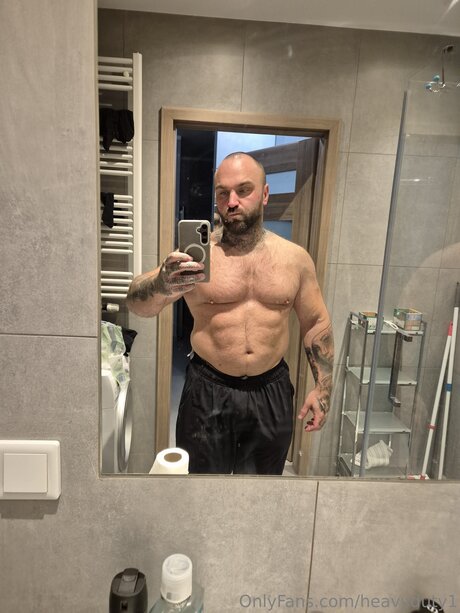 Heavyduty1 star xxx photos