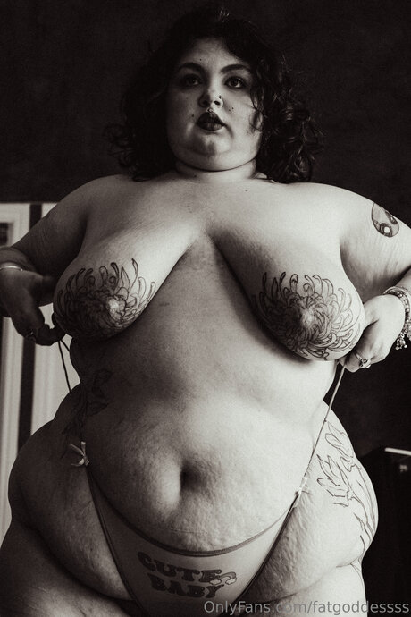 Fatgoddessss star sex pic