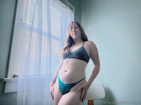 Ellierowyn model high quality gallery