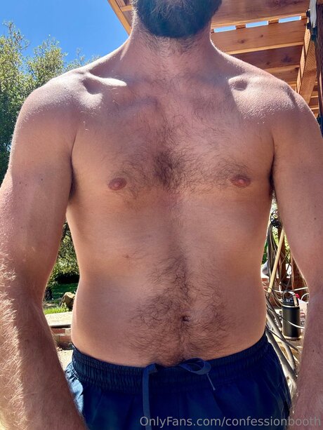 Confessionbooth xxx model picture