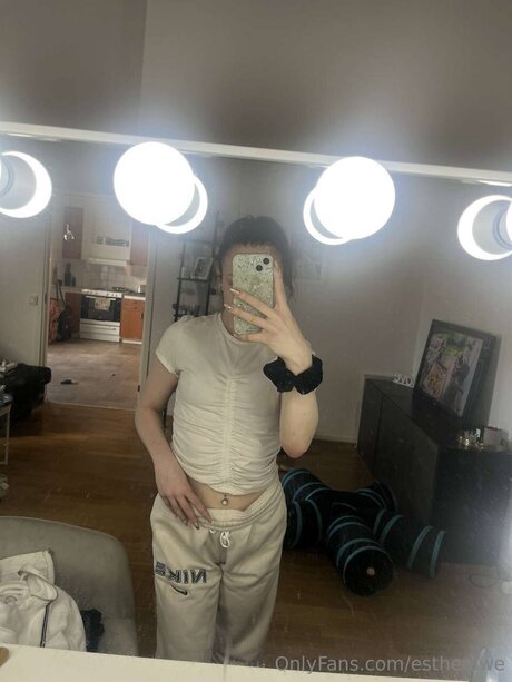 Estherswe star pretty pictures