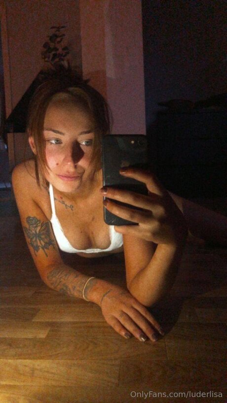 Luderlisa sexy pornstar archive