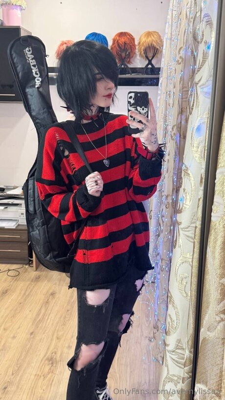 Avemylissaa top star img