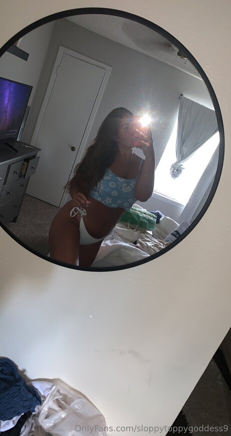 Sloppytoppygoddess9 beautiful model pictures