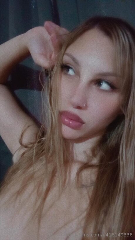 Cameronziegler star nude photos