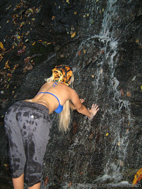 Bellakristen nudes actress pic