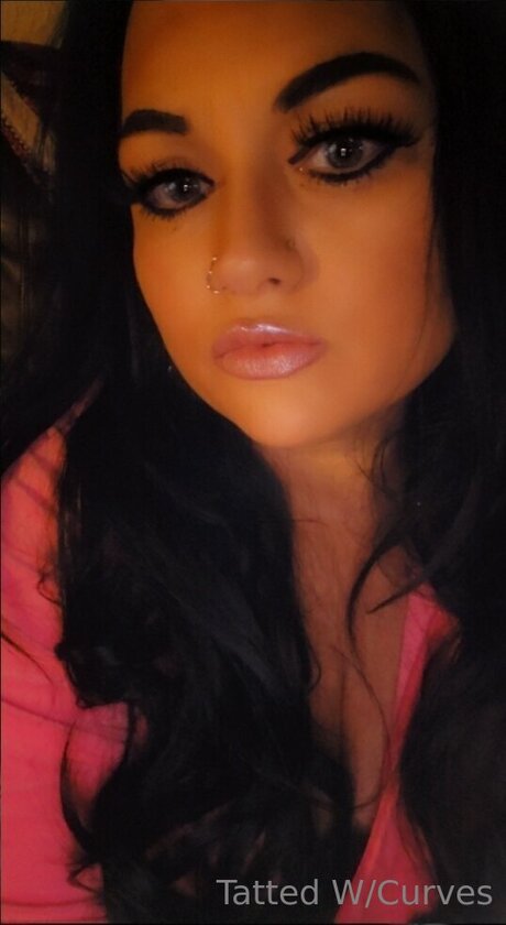 U225860105 hot model archive