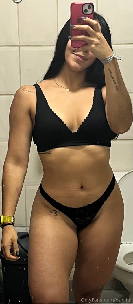Daniiaf porn model pics