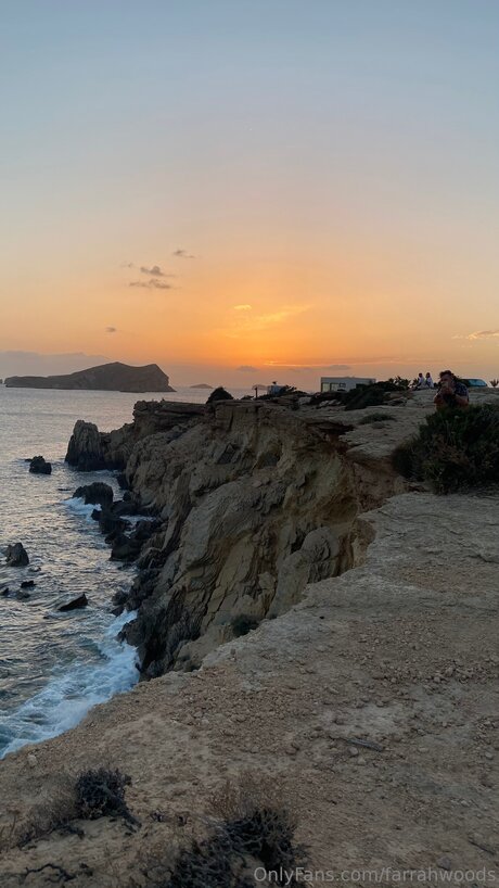 Farrahfahrenhite erotic star pictures