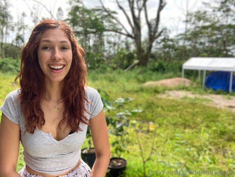 Farrahfahrenhite adult actress photos