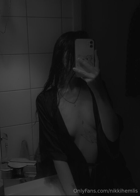 Nikkihemlis erotic star pics