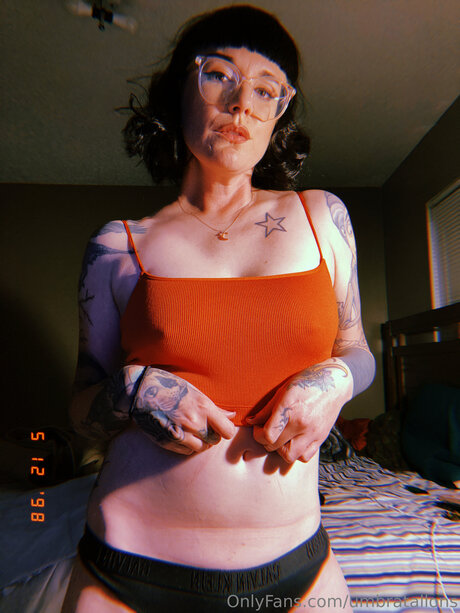 Umbratallons adult actress gallery