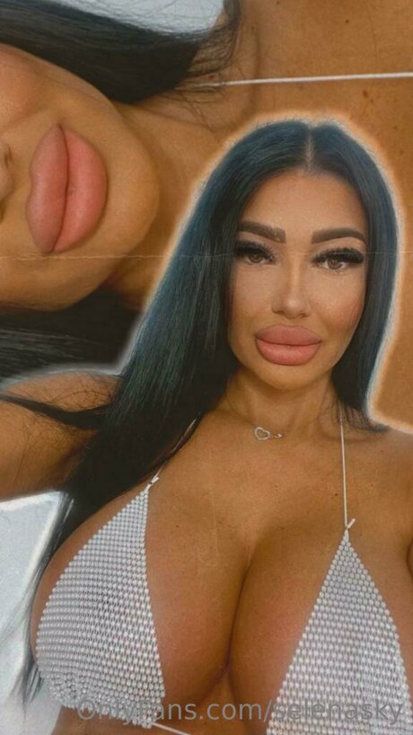 Selenasky model adult pic