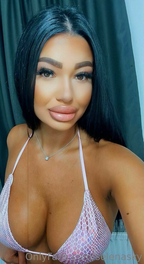 Selenasky xxx pornstar img