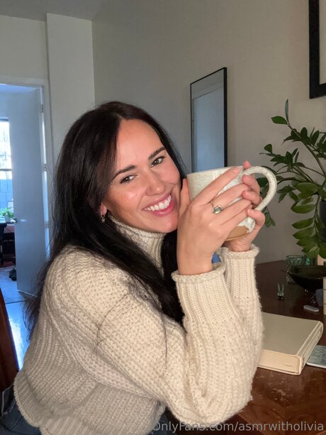 Asmrwitholivia Profile pic