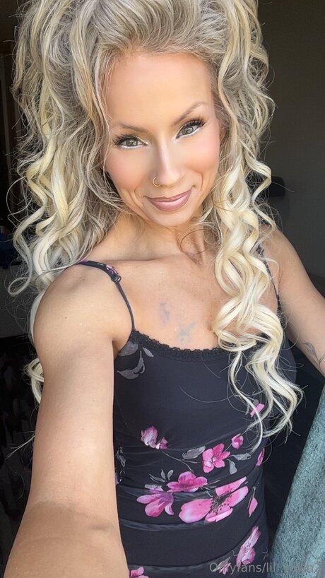 Lil Vixen2 model exclusive archive