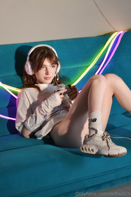 Wifiwitch nudes star image