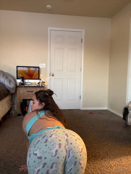 Missi Dii pornstar exclusive picture