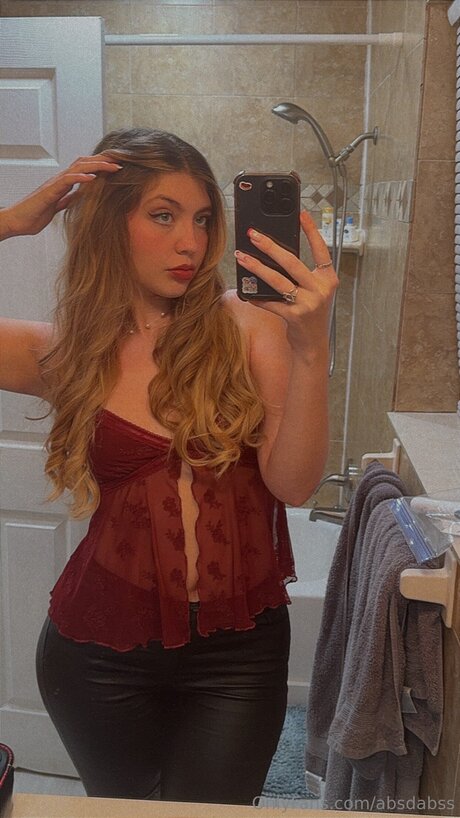 Scarlettsummerrr high quality actress img