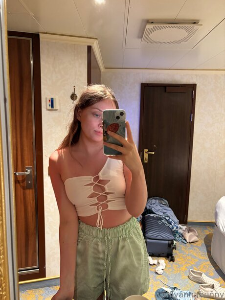 Onlyannabunny pornstar naked pic