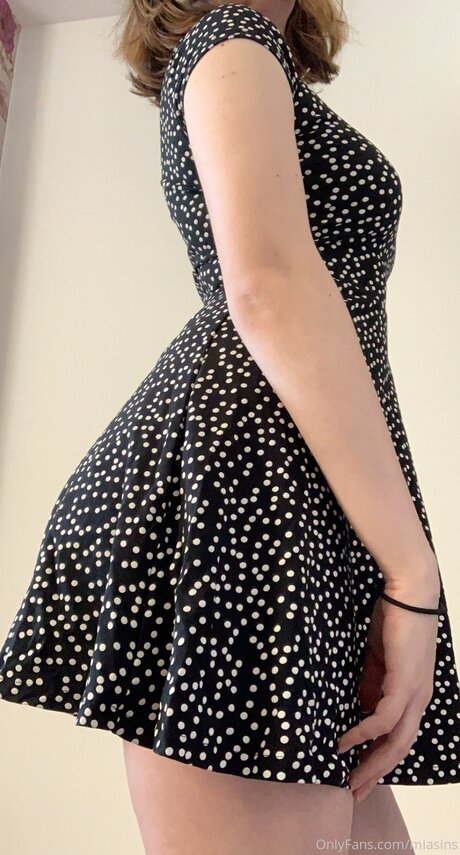 Miasins model xxx photos